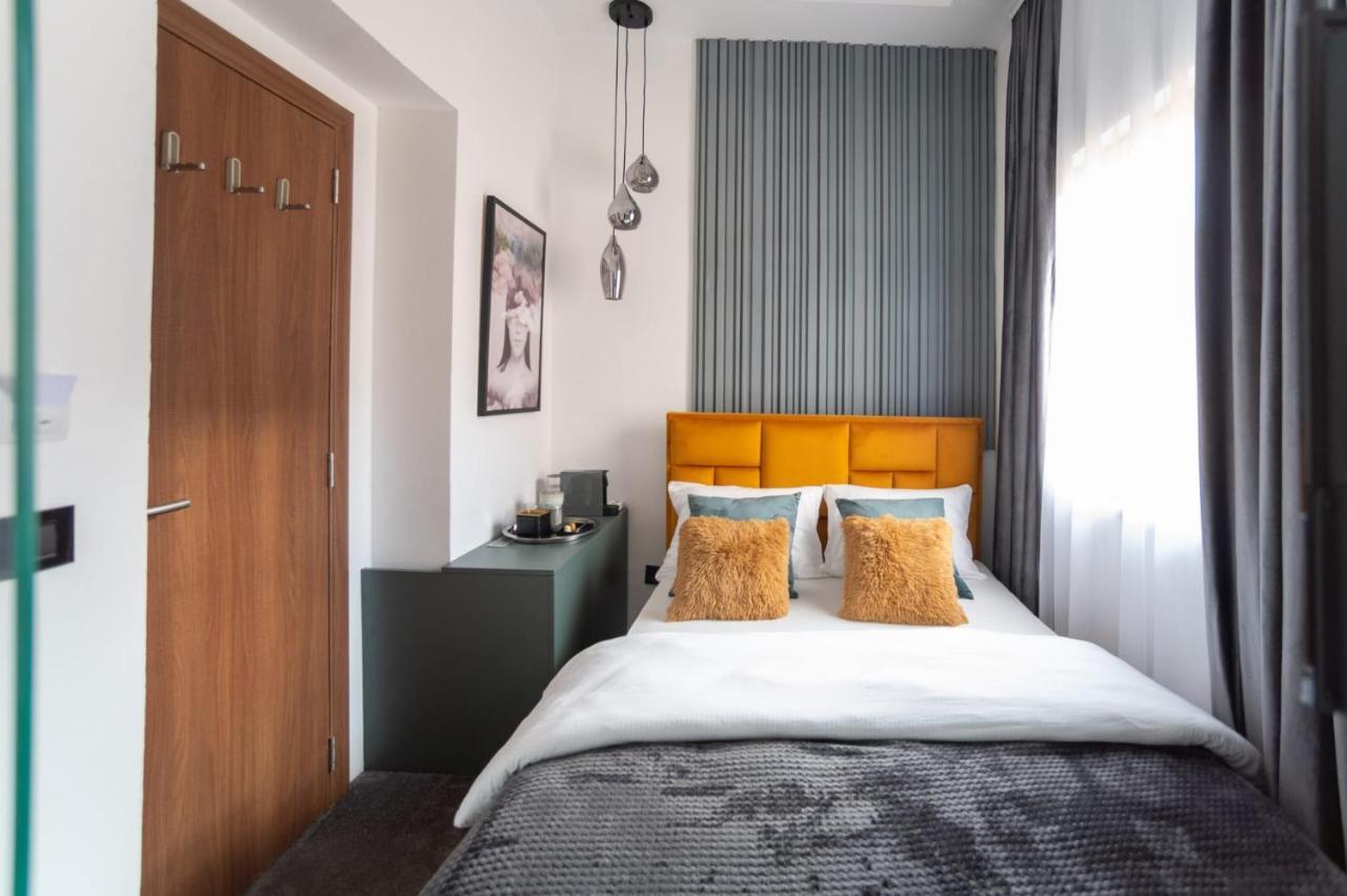 Natali Luxury Suites- Mini Rooms Belgrado Esterno foto