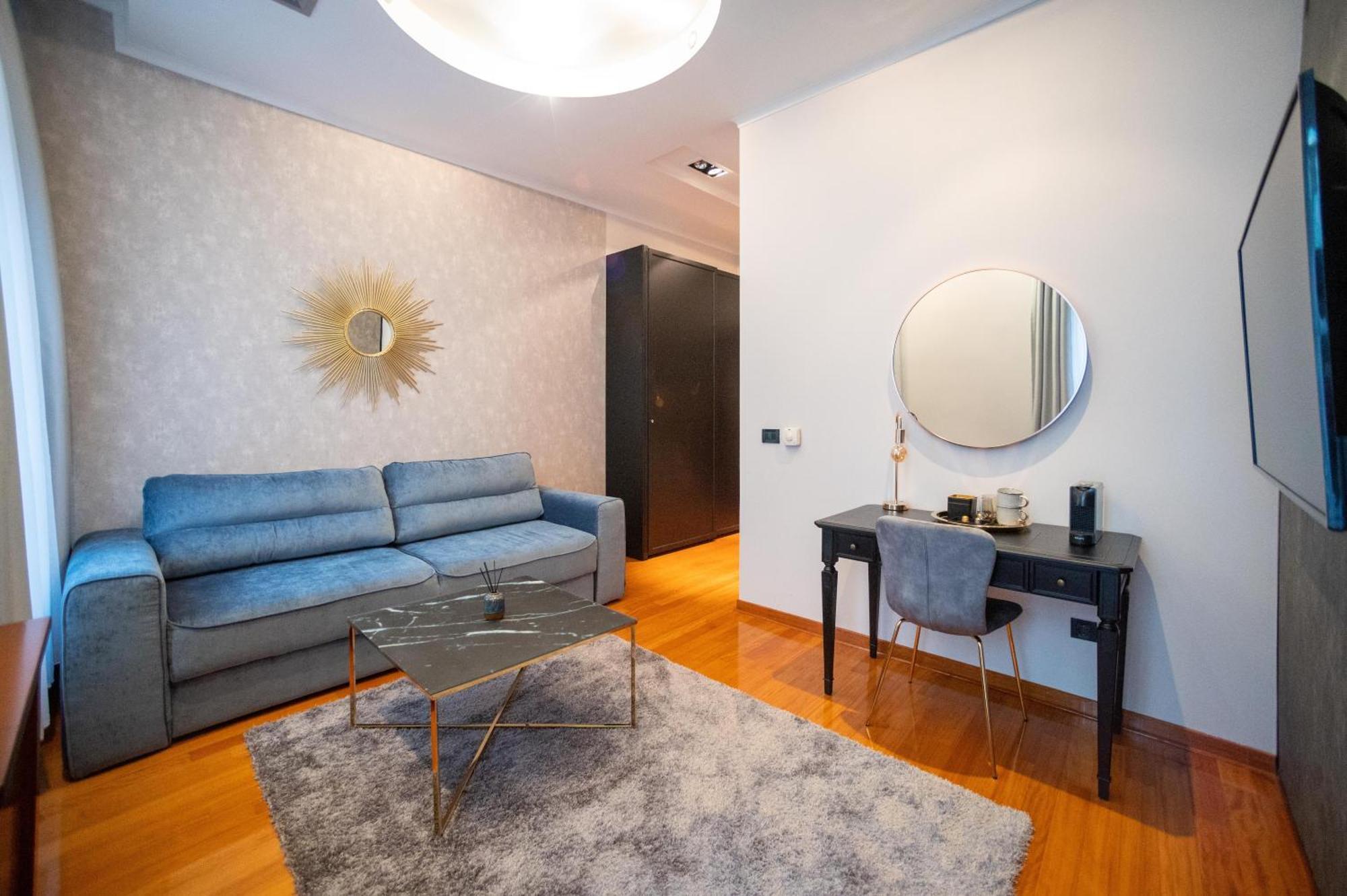 Natali Luxury Suites- Mini Rooms Belgrado Esterno foto